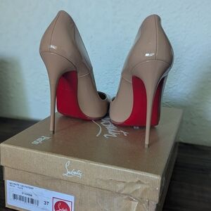 Christian Louboutin Women's Nude Pumps